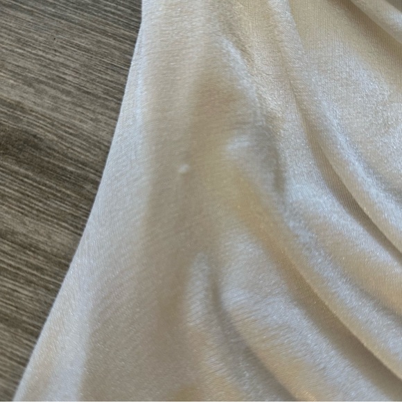 NWT | Misha Keoni Ruched Midi Dress Medium White Bridal - Picture 3 of 4